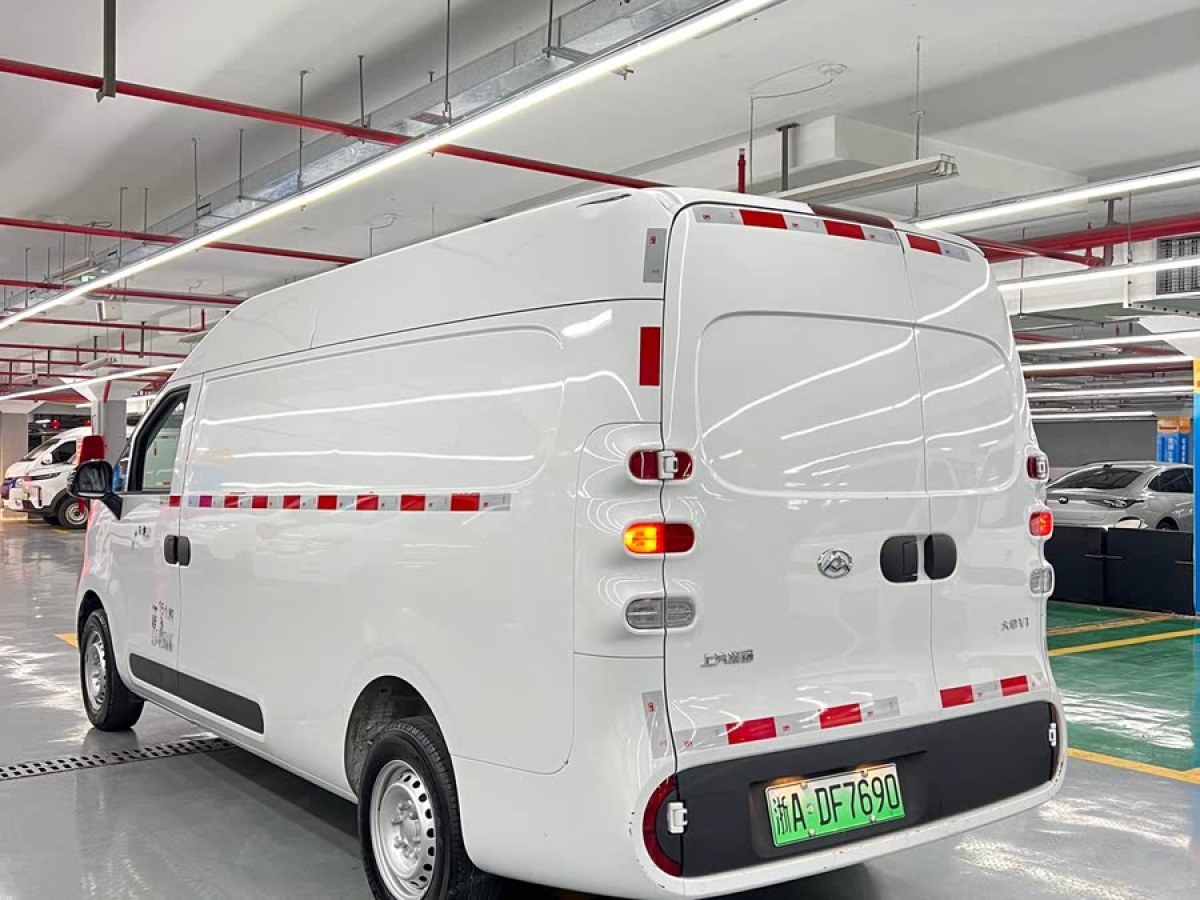 上汽大通 大拿V1  2024款 V1 長軸高頂（51kWh）圖片