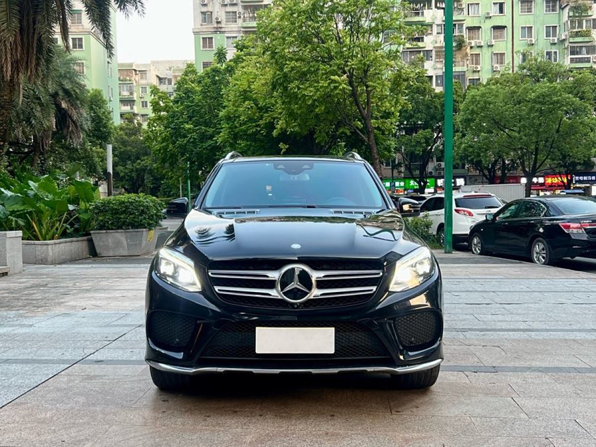 奔馳 奔馳GLE  2016款 GLE 320 4MATIC 動(dòng)感型圖片