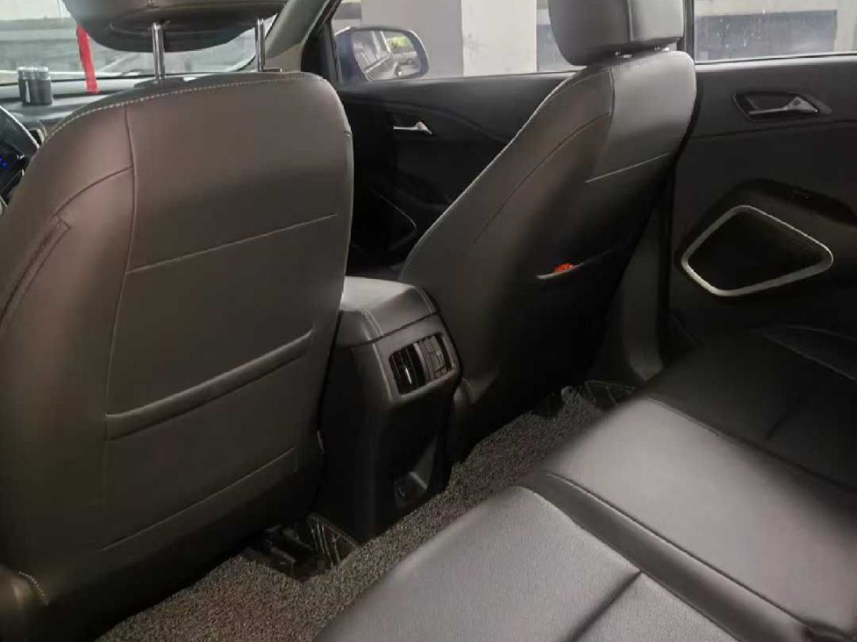現(xiàn)代 ix35  2020款 1.4T DCT兩驅(qū)智勇?暢享版圖片
