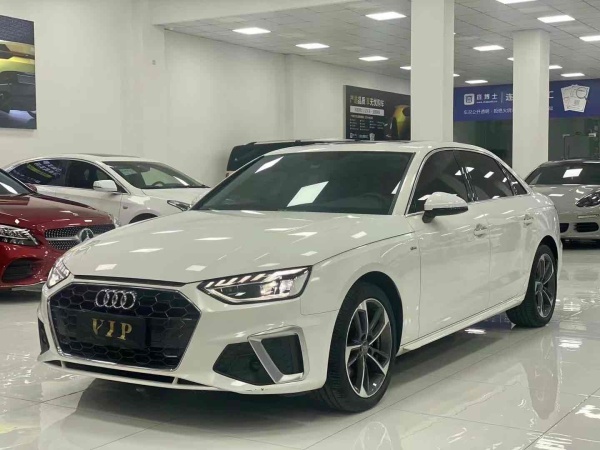 奥迪 奥迪A4L  2020款 40 TFSI 时尚动感型