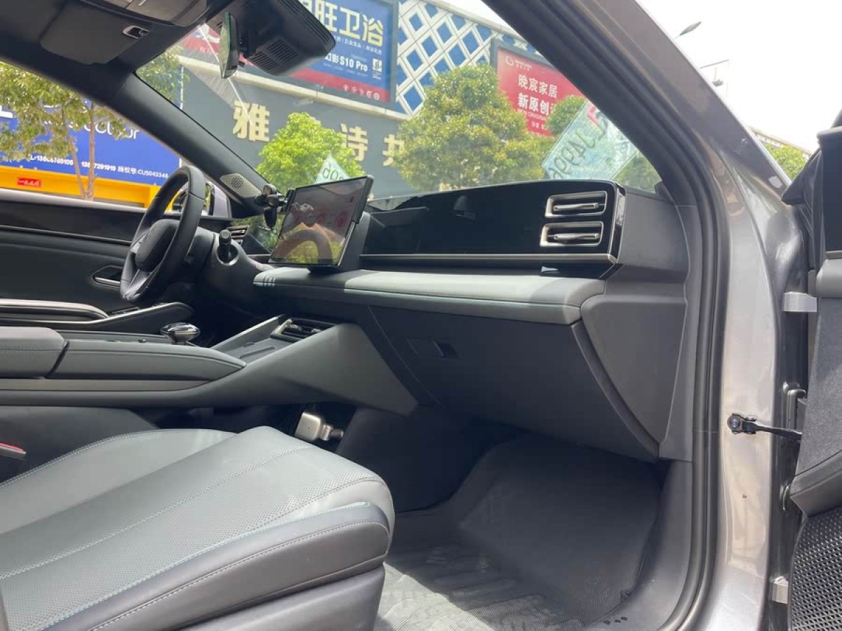 比亞迪 秦L  2024款 DM-i 120KM領先型圖片