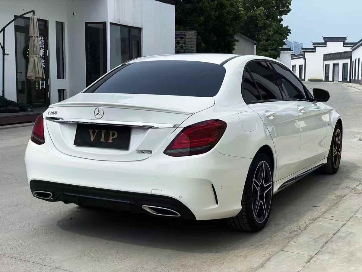 奔馳 奔馳C級  2021款 C 300 L 運(yùn)動(dòng)版圖片