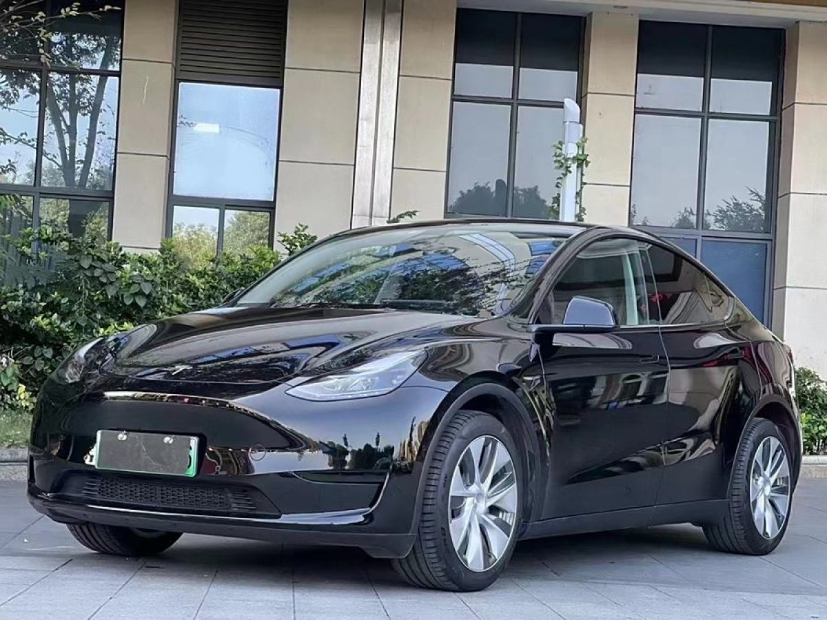 特斯拉 Model 3  2023款 煥新版 后輪驅(qū)動(dòng)圖片