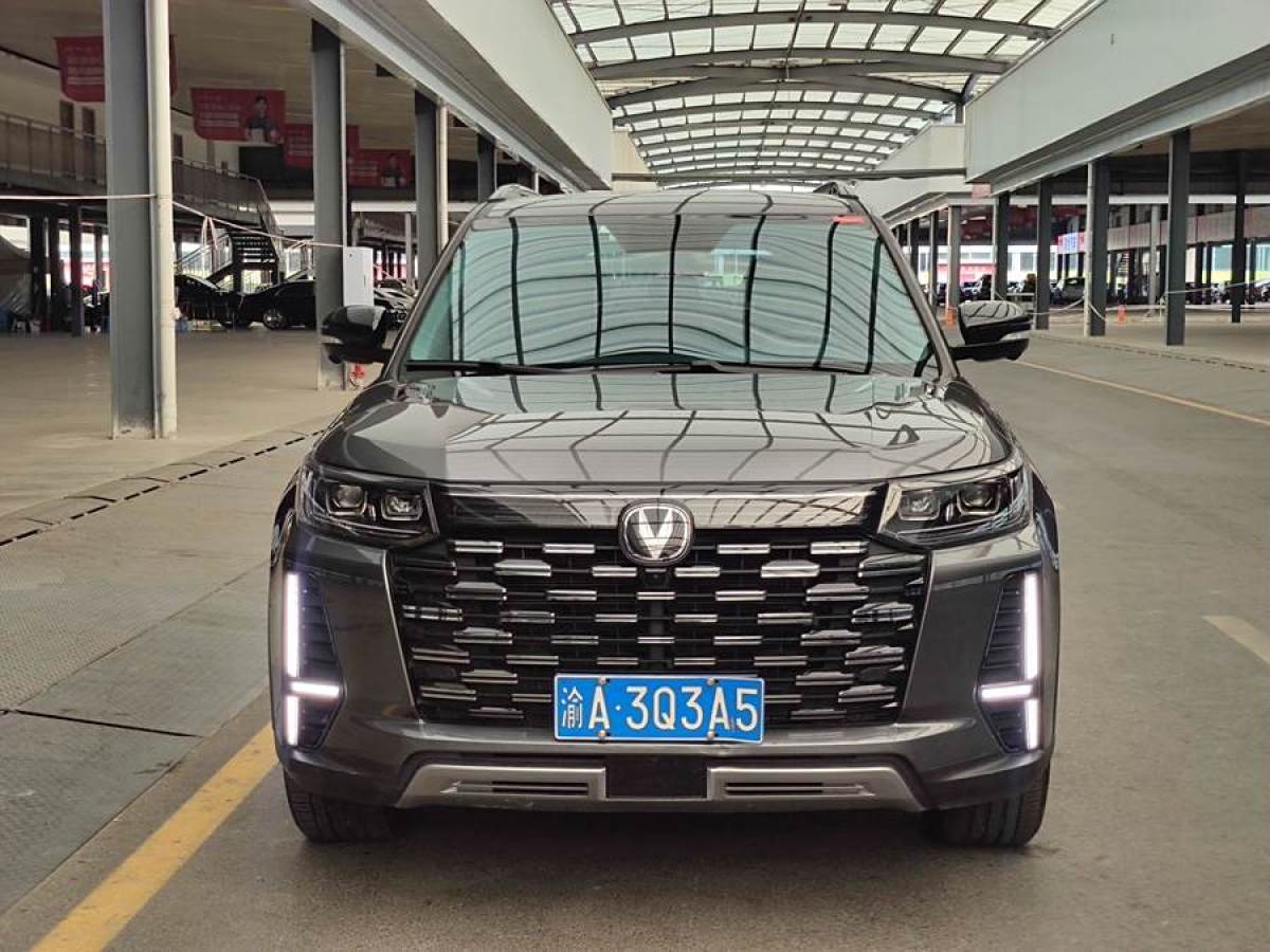 長(zhǎng)安 CS95  2023款 2.0T 兩驅(qū)豪華型PLUS圖片