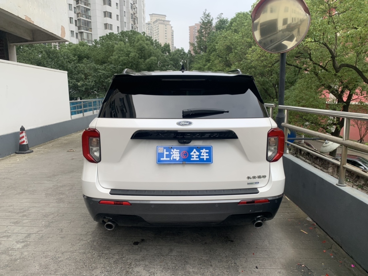 福特 探險(xiǎn)者  2020款 EcoBoost 285 四驅(qū)運(yùn)動(dòng)版ST-LINE 6座圖片