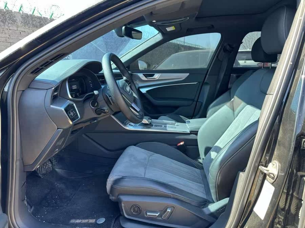 奧迪 奧迪A6L  2024款 40 TFSI 豪華動感型圖片