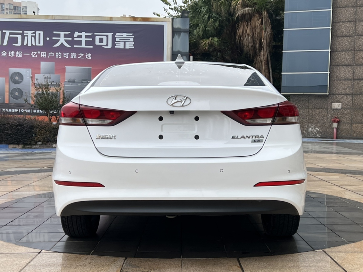 現(xiàn)代 領(lǐng)動(dòng)  2016款 1.6L 自動(dòng)智炫?精英型圖片