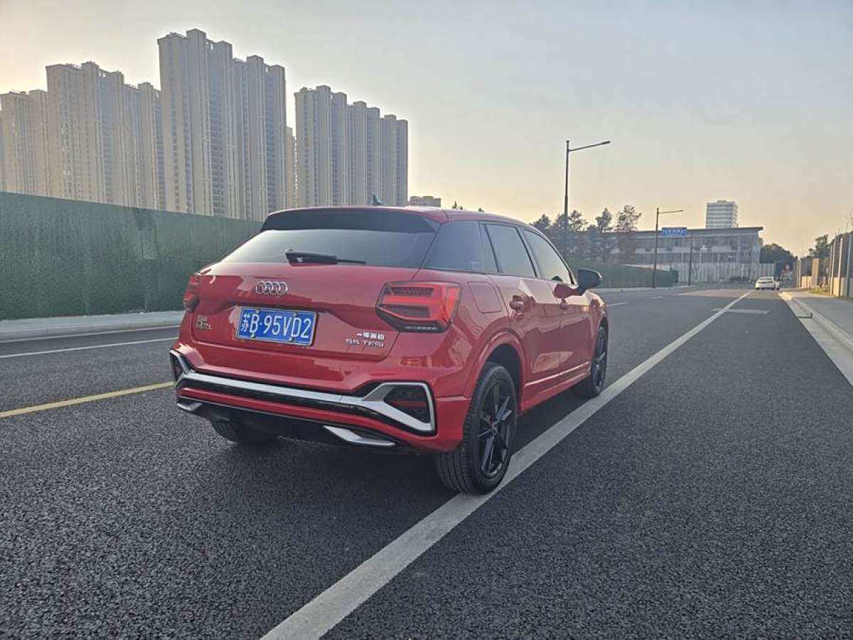 奧迪 奧迪Q2L  2022款 35 TFSI 豪華動感型圖片