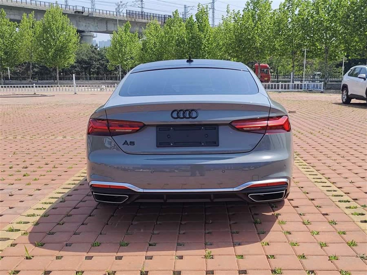 奧迪 奧迪A5  2023款 Sportback 40 TFSI 時尚動感型圖片