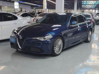 2017年2月 阿爾法·羅密歐 Giulia 2.0T 280HP 豪華版圖片