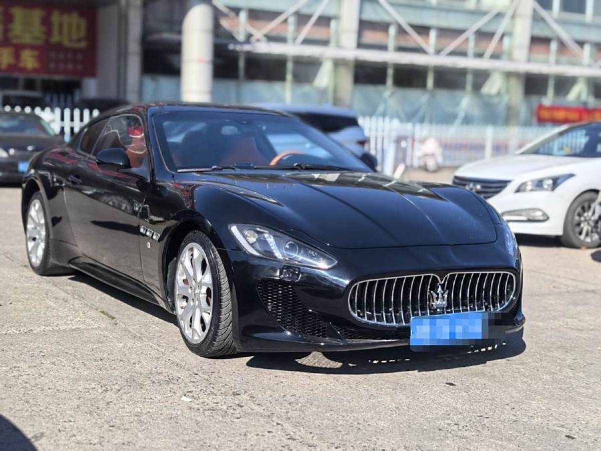 瑪莎拉蒂 GranTurismo  2015款 4.7L MC 百年紀(jì)念版圖片