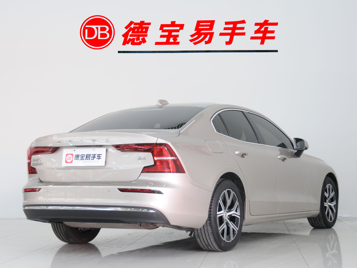 沃爾沃 S60L  2023款 B4 智逸豪華版圖片