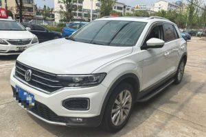 寶來 大眾 1.5L 手動時尚型