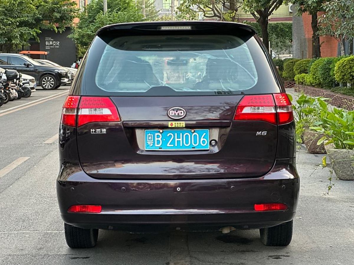 比亞迪 M6  2013款 2.0L 手動(dòng)舒適型圖片