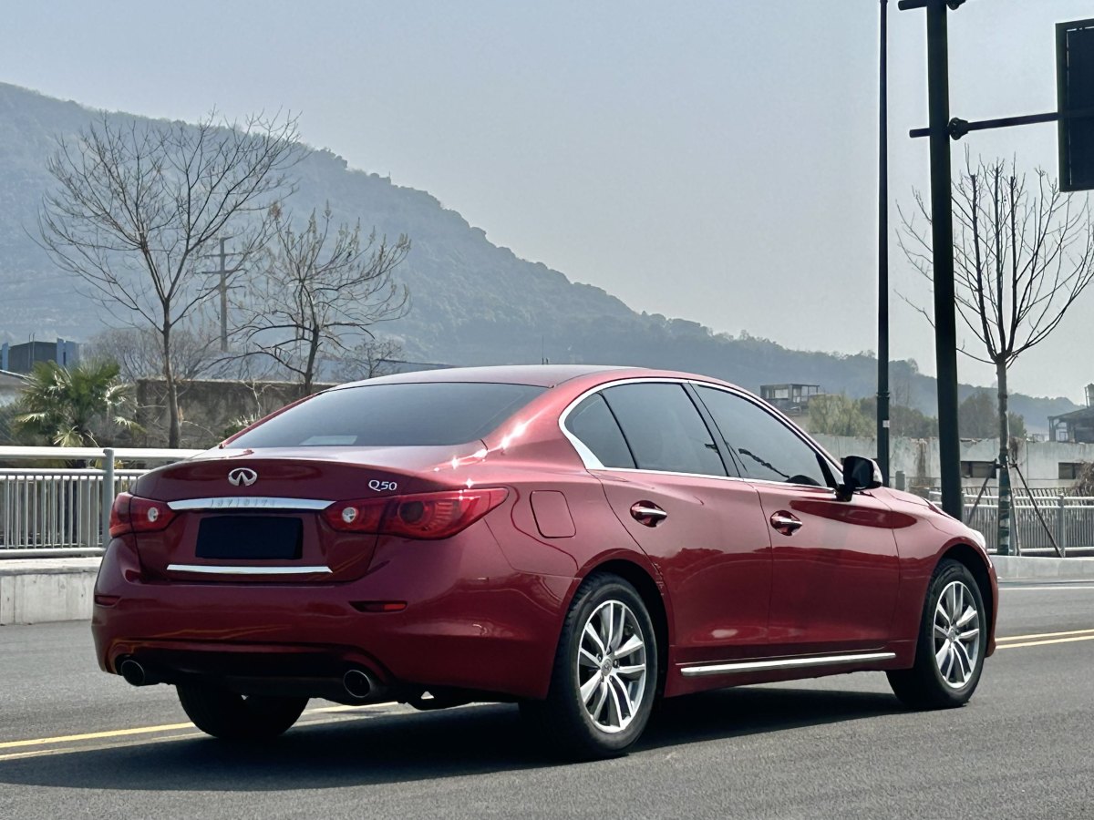 2015年6月英菲尼迪 Q50L  2015款 2.0T 悅享版