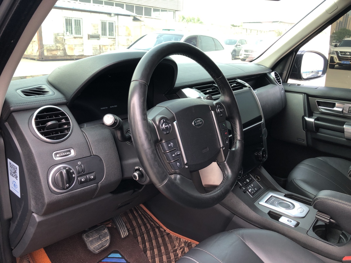 路虎 發(fā)現(xiàn)  2015款 3.0 V6 SC HSE圖片