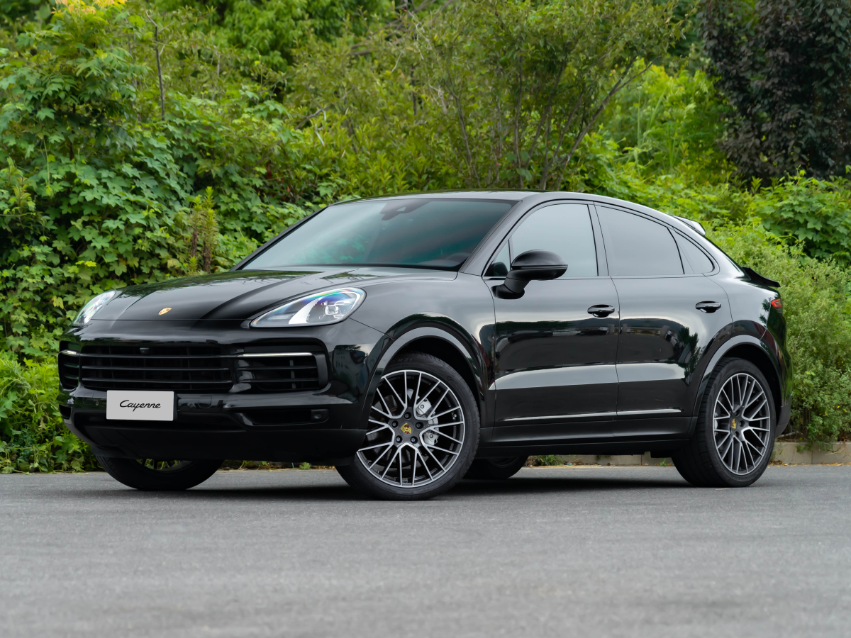 2019年10月保時(shí)捷 Cayenne  2023款 Cayenne Coupé 3.0T