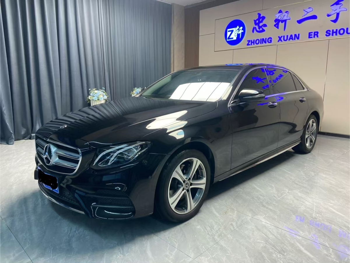 奔驰 奔驰E级  2019款 E 260 L 运动型图片