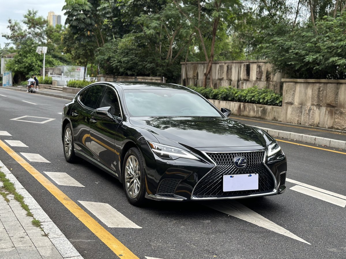 雷克薩斯 LS  2021款 500h 豪華版圖片