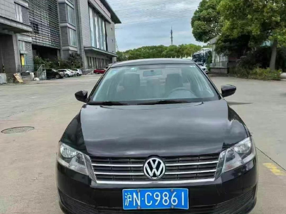 大眾 朗逸  2013款 1.4 TSI 豪華導(dǎo)航版圖片