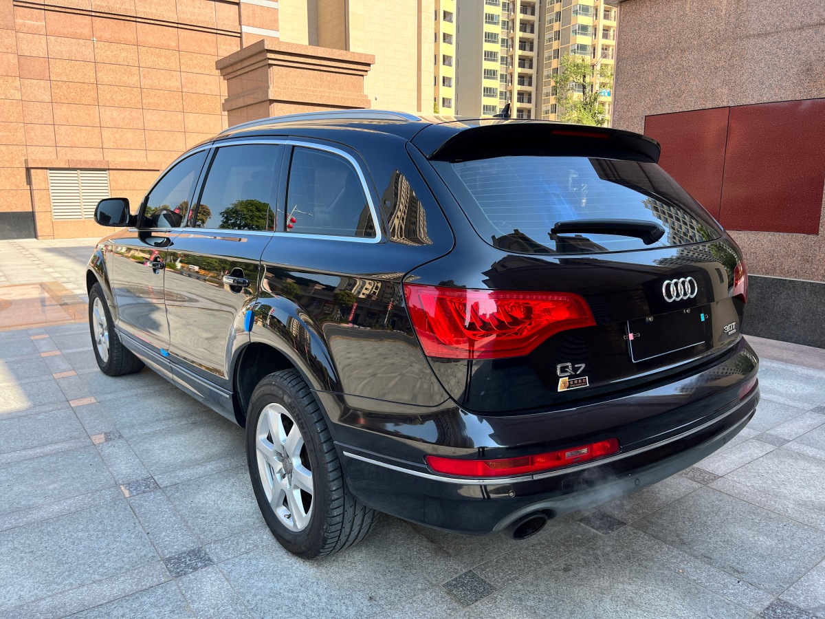 奧迪 奧迪Q7  2014款 35 TFSI 進取型圖片