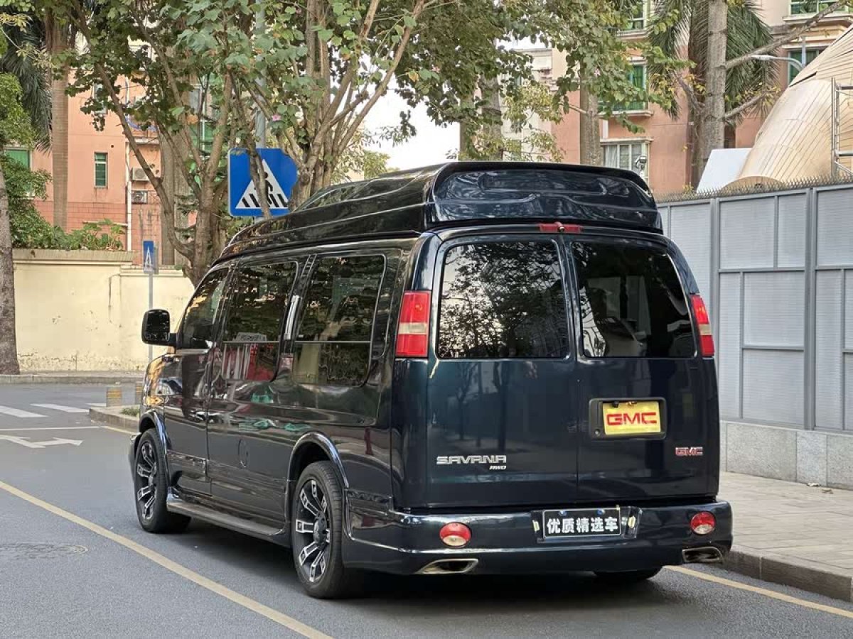 GMC SAVANA  2011款 5.3L 商務(wù)之星7座圖片