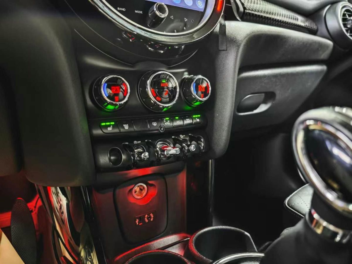 MINI MINI  2015款 1.2T 手動 ONE圖片