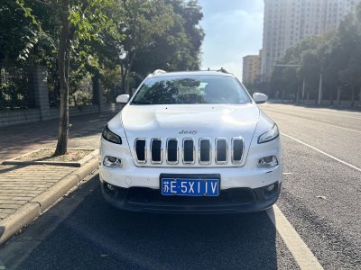 2016年3月 Jeep 自由光 2.4L 领先版图片