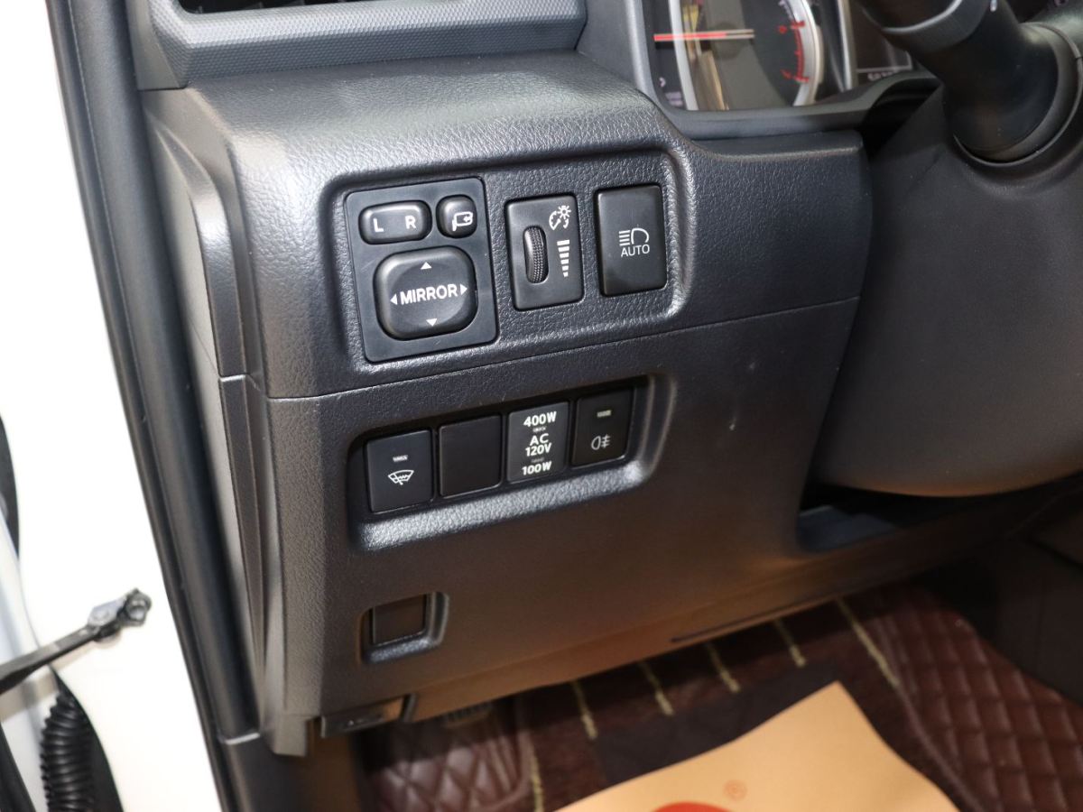 丰田 4Runner 丰田 4Runner 2019款 超霸 4.0L LTD(加版)图片