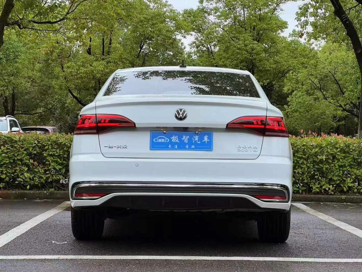 大眾 寶來(lái)  2024款 200TSI 手動(dòng)暢行版圖片