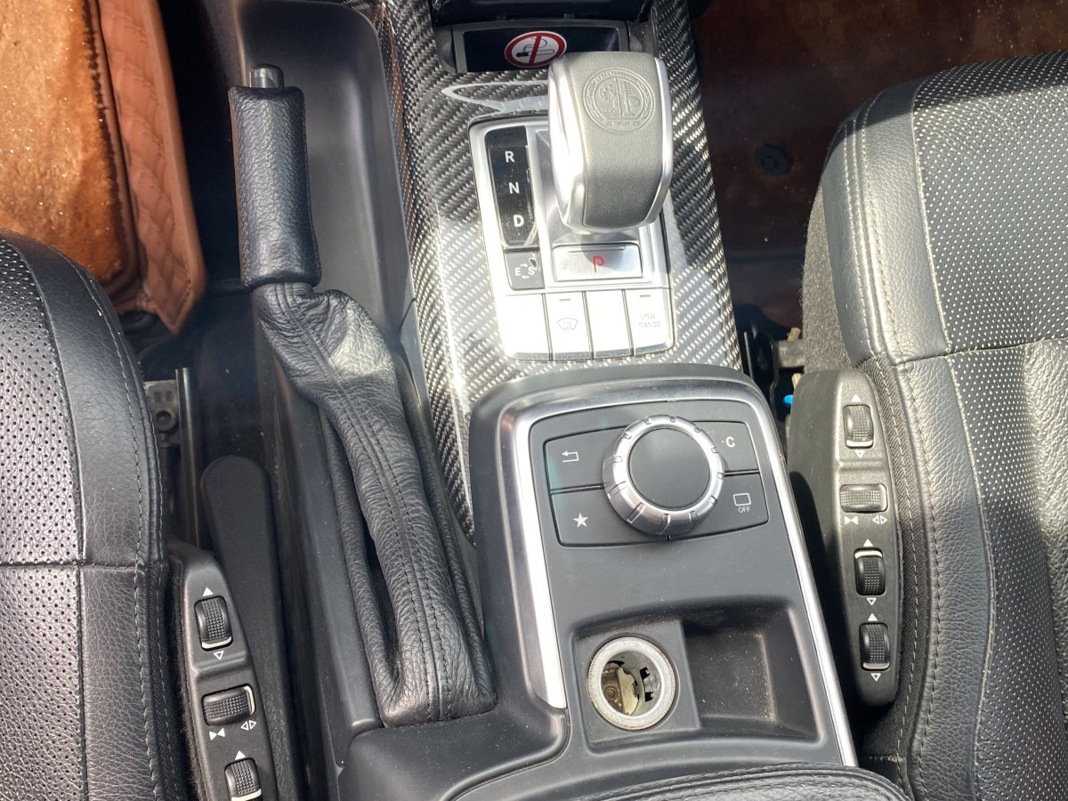 2016年2月奔驰 奔驰G级  2015款 G 500 重装版