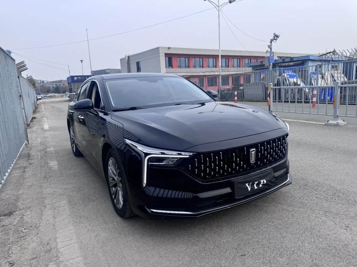 奔騰 B70  2023款 1.5T 自動樂享型70周年紀念版圖片