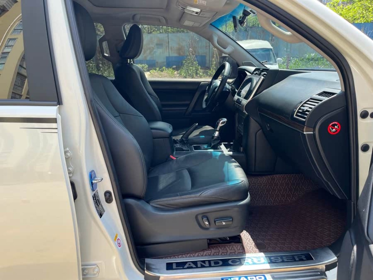 豐田 普拉多  2019款 3.5L 自動TX-L尊享版后掛備胎圖片