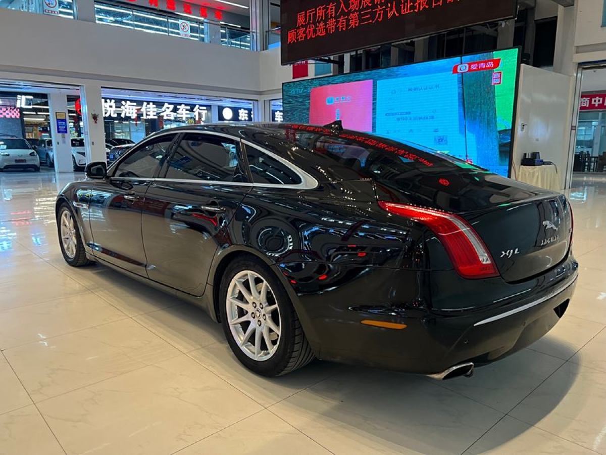 捷豹 XJ  2013款 XJL 3.0 SC 全景商務(wù)版圖片