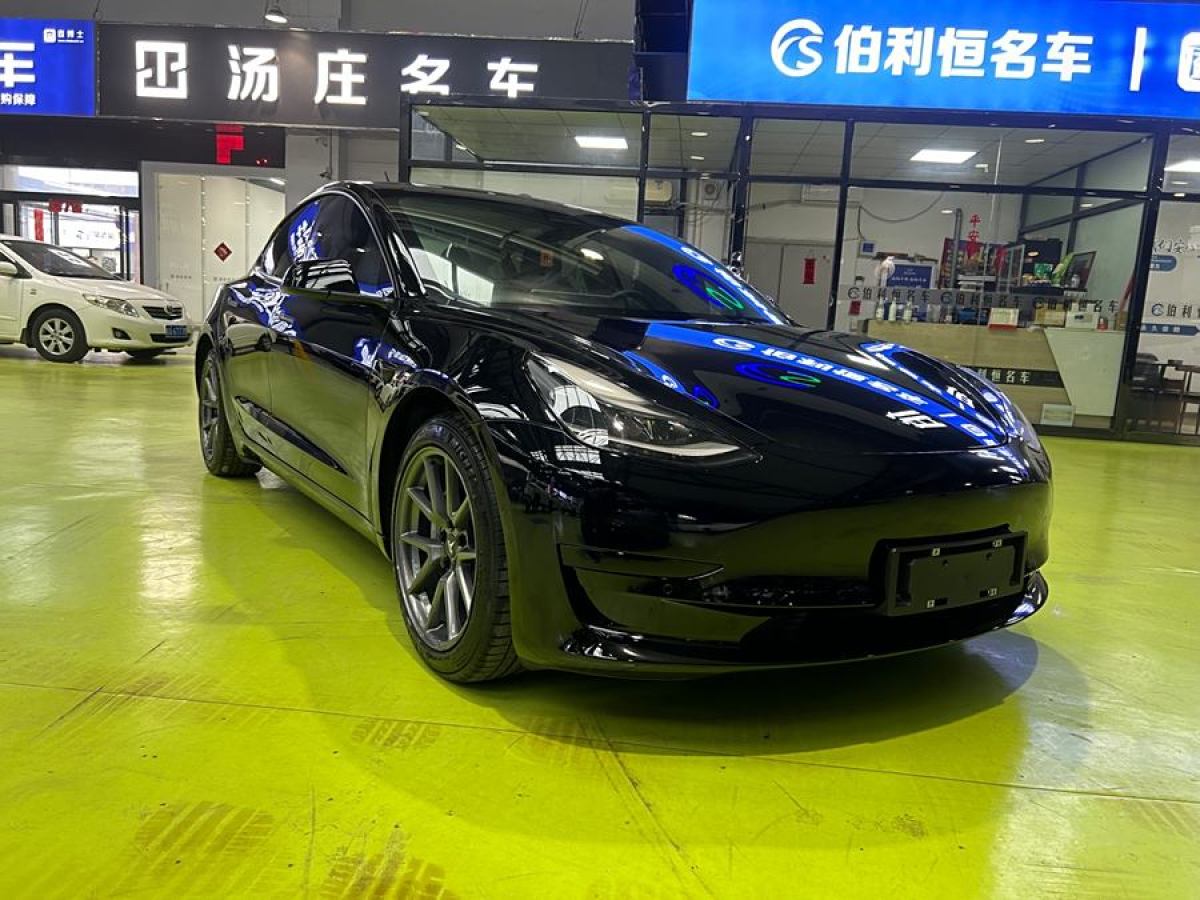 2021年9月特斯拉 Model 3  2021款 標(biāo)準(zhǔn)續(xù)航后驅(qū)升級版 3D6