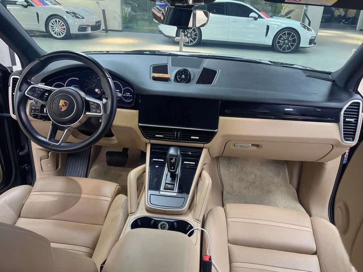 保時(shí)捷 Cayenne  2019款 Cayenne 3.0T圖片