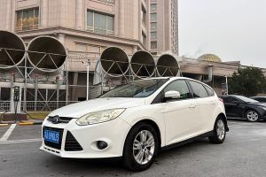 福克斯 福特 兩廂 1.6L 手動舒適型