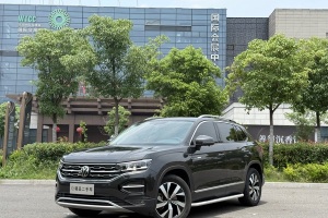 探岳 大眾 330TSI 兩驅(qū)豪華智聯(lián)版
