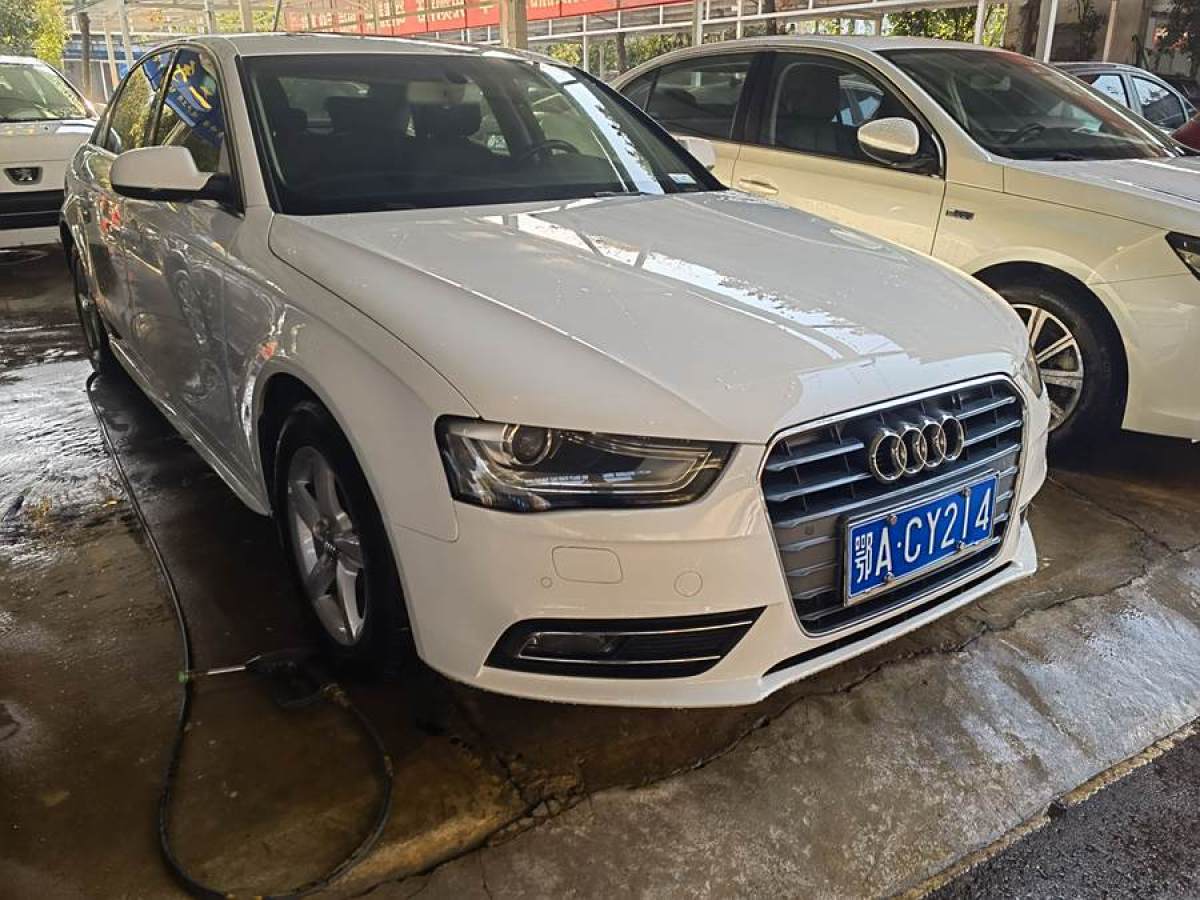 奧迪 奧迪A4L  2015款 35 TFSI 自動標準型圖片