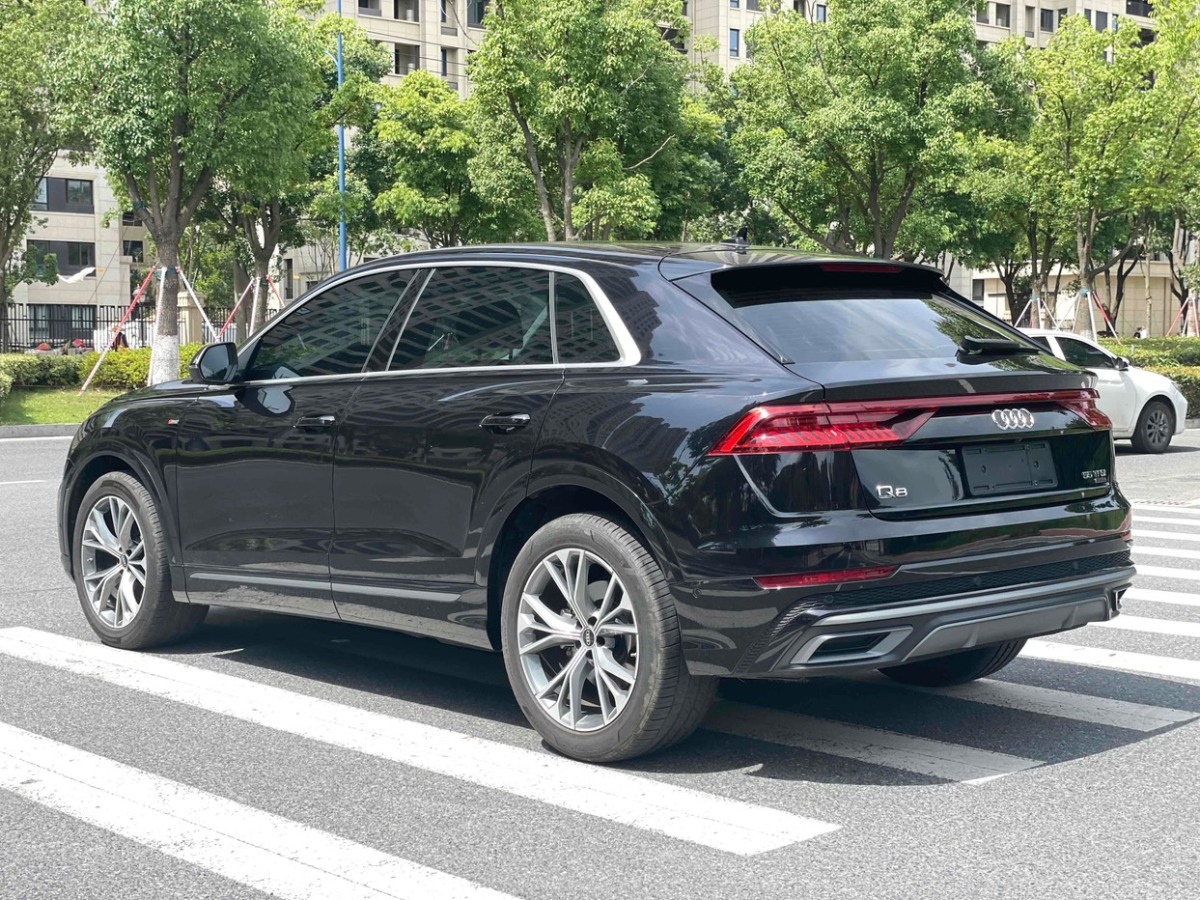 奧迪 奧迪Q8  2019款 55 TFSI 豪華動感型圖片