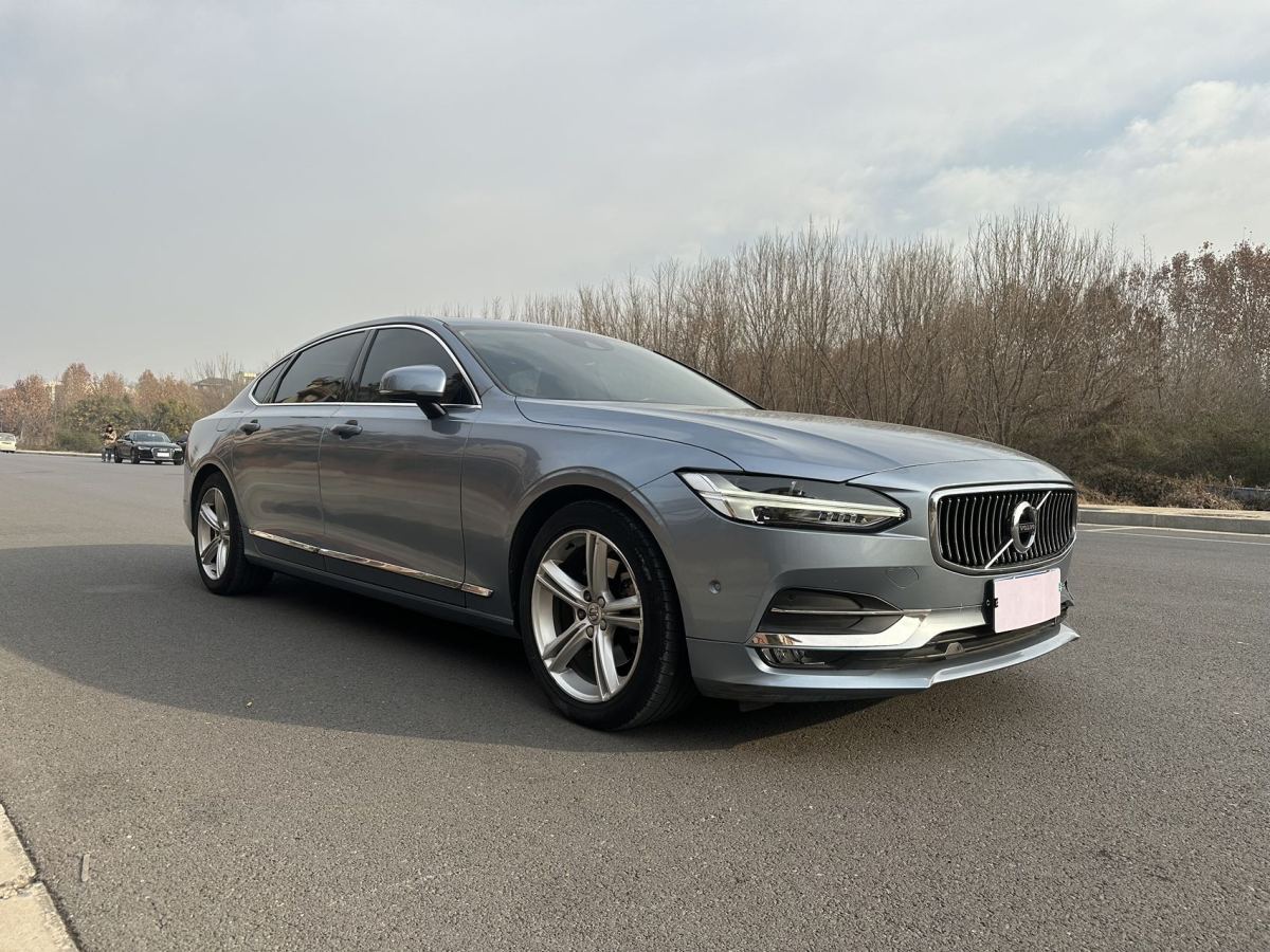 沃爾沃 S90  2018款 T4 智遠(yuǎn)版圖片