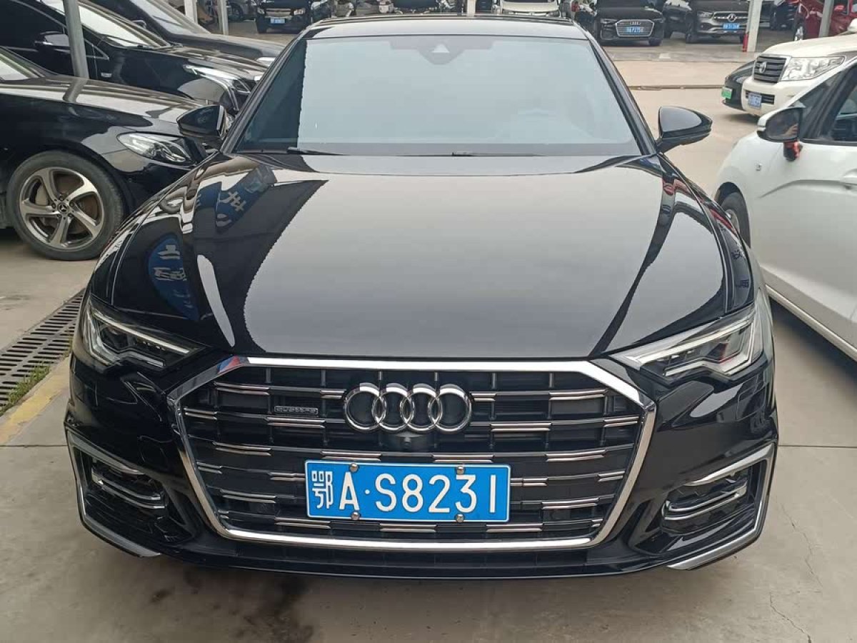 奧迪 奧迪A6L  2024款 45 TFSI quattro 臻選動(dòng)感型圖片
