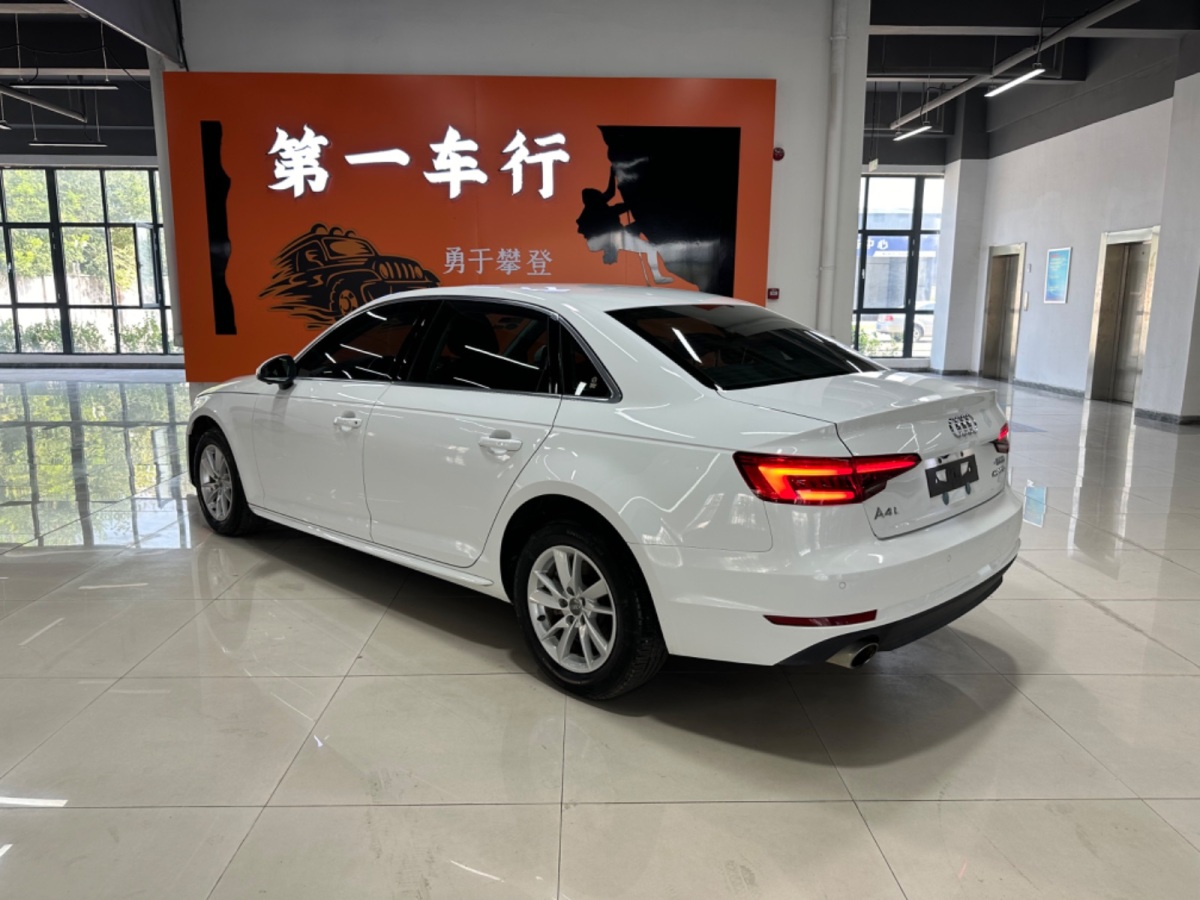 奥迪 奥迪A4L  2017款 40 TFSI 进取型图片