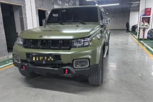 BJ40 北京 2.0D 自動四驅(qū)刀鋒英雄版?zhèn)b客型