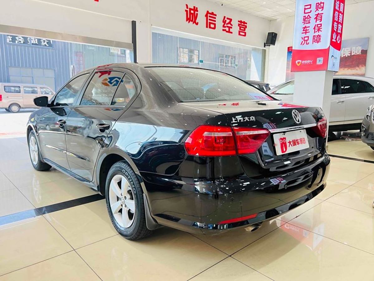 大眾 朗逸  2013款 改款經(jīng)典 1.6L 自動風尚版圖片