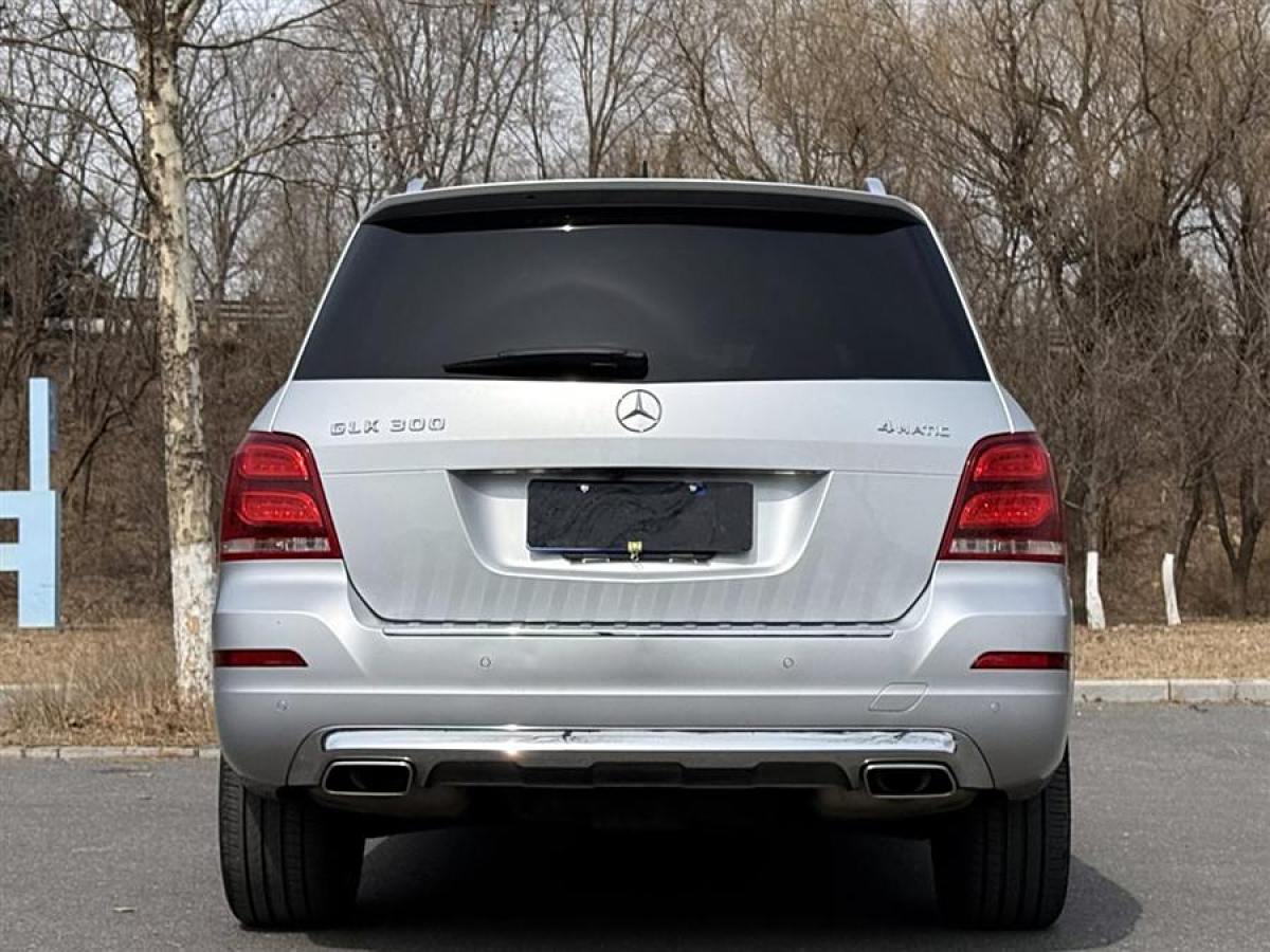 奔馳 奔馳GLK級  2015款 GLK 300 4MATIC 時尚型 極致版圖片