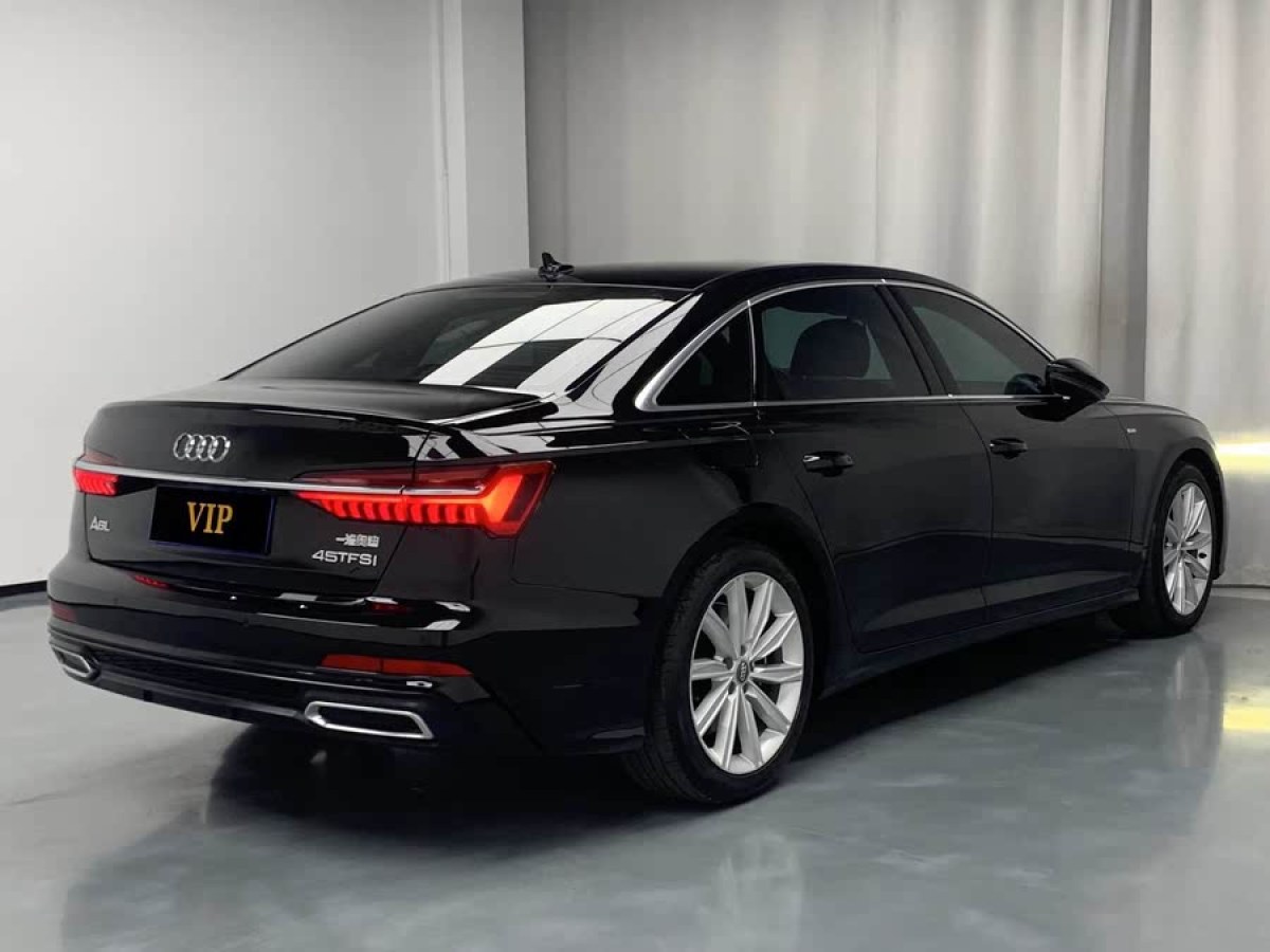 奧迪 奧迪A6L  2020款 45 TFSI 臻選動(dòng)感型圖片