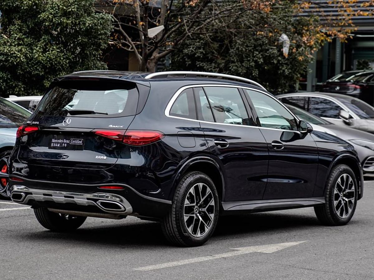 奔馳 奔馳GLC  2024款 改款 GLC 260 L 4MATIC 豪華型 5座圖片