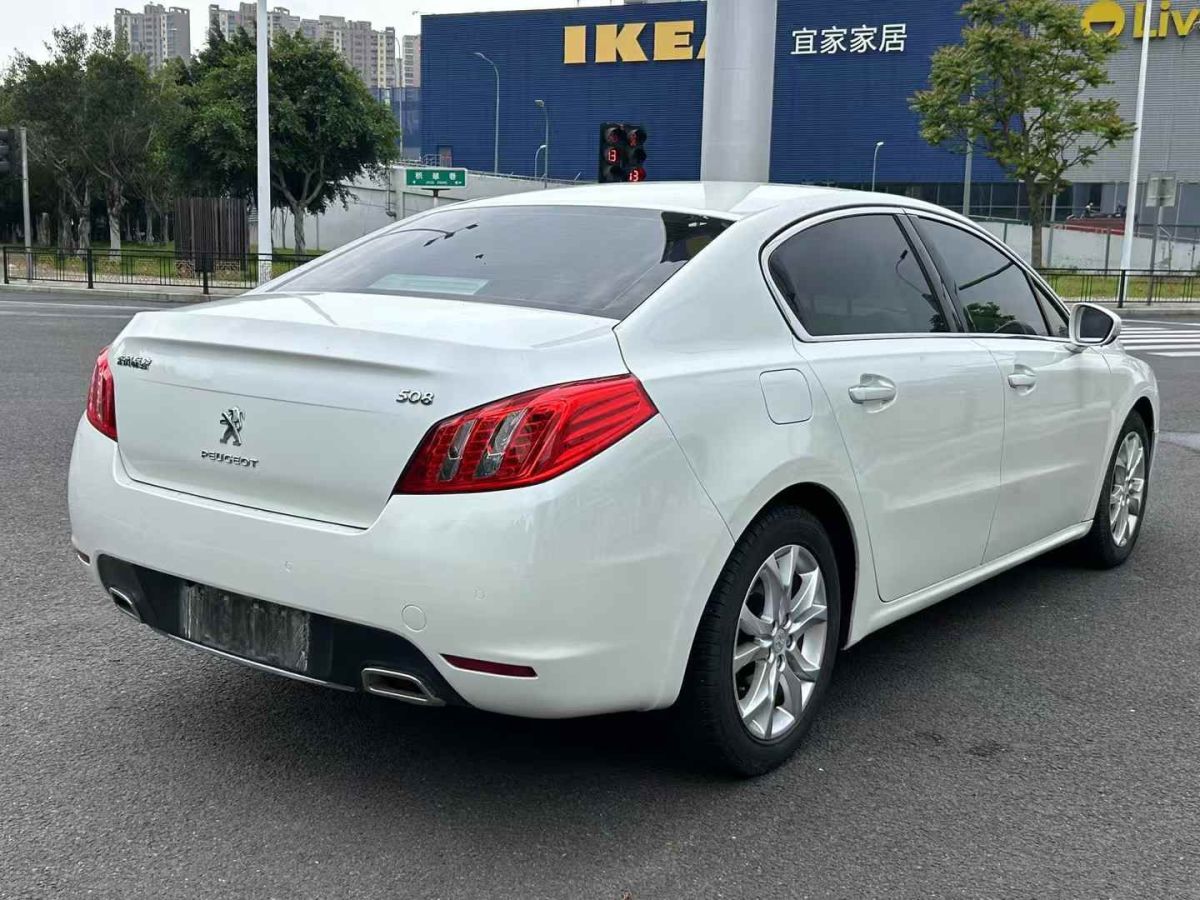 標(biāo)致 508  2013款 2.0L 兩周年紀(jì)念 自動天窗經(jīng)典版圖片