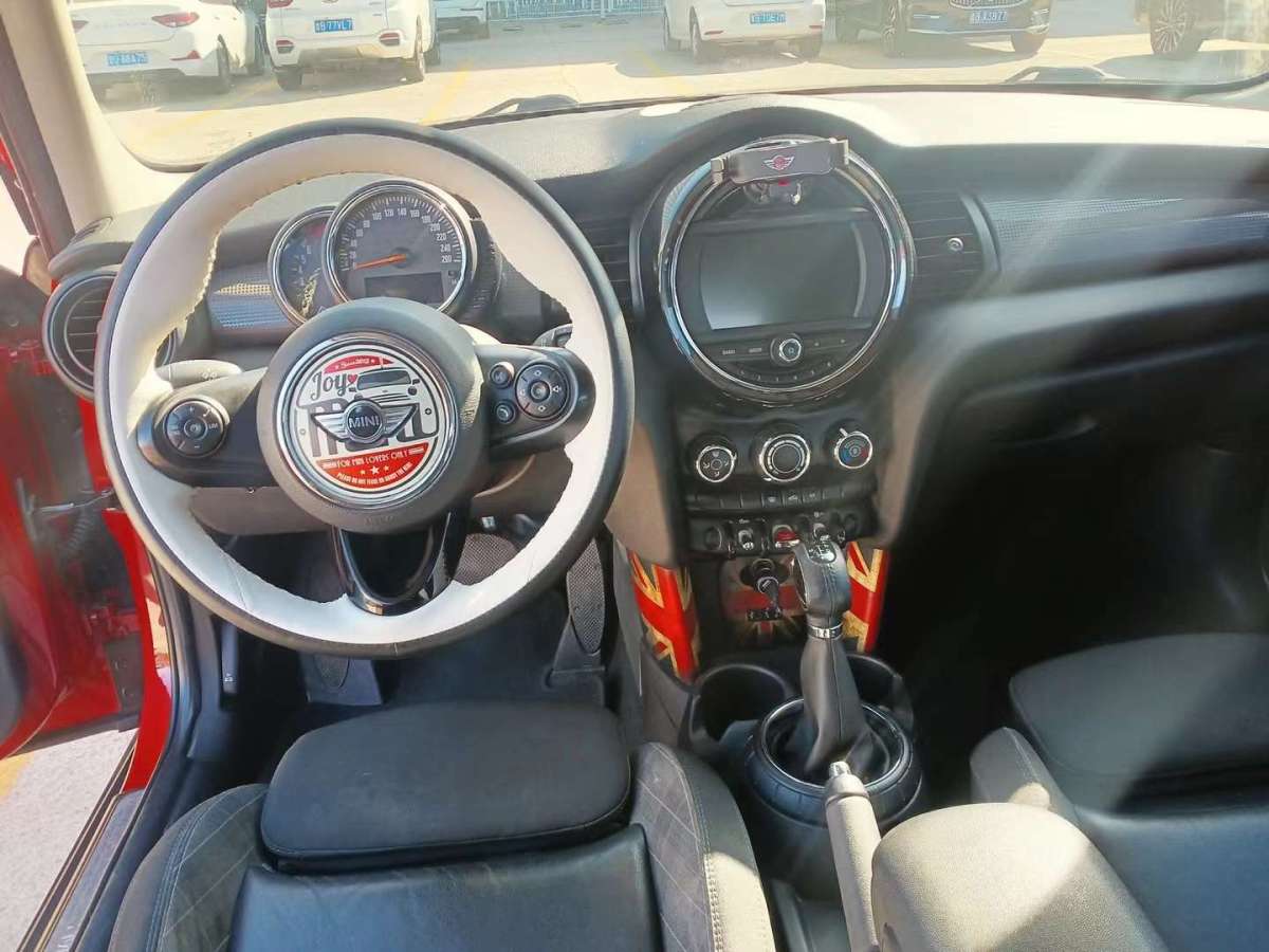 MINI MINI  2016款 1.5T COOPER 五門版圖片